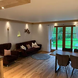 Neurenovierte Franzl , Holzkirchen (Miesbach) Deutschland